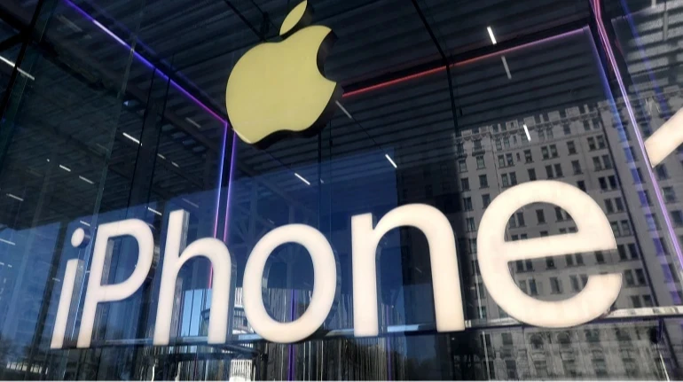 Trump droht Apple mit 25 % Zoll, wenn iPhone nicht in den USA produziert wird