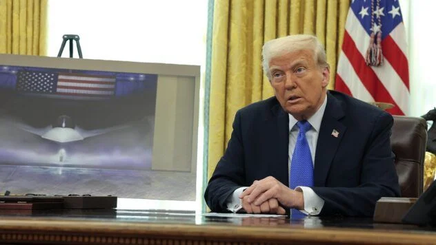 Donald Trump dementiert Berichte über eine mögliche 30-Milliarden-Dollar-Hilfe für das iranische Atomprogramm und spricht von gezielten Falschmeldungen.