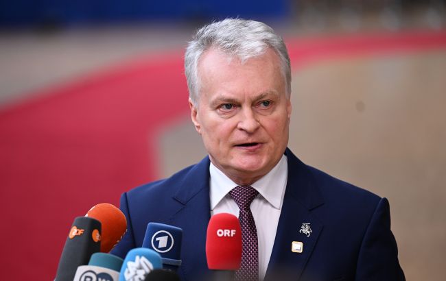 Gitanas Nausėda kritisierte Deutschland für die Nichteinhaltung der angekündigten Sanktionen gegen Russland nach dem gescheiterten Waffenstillstand.
