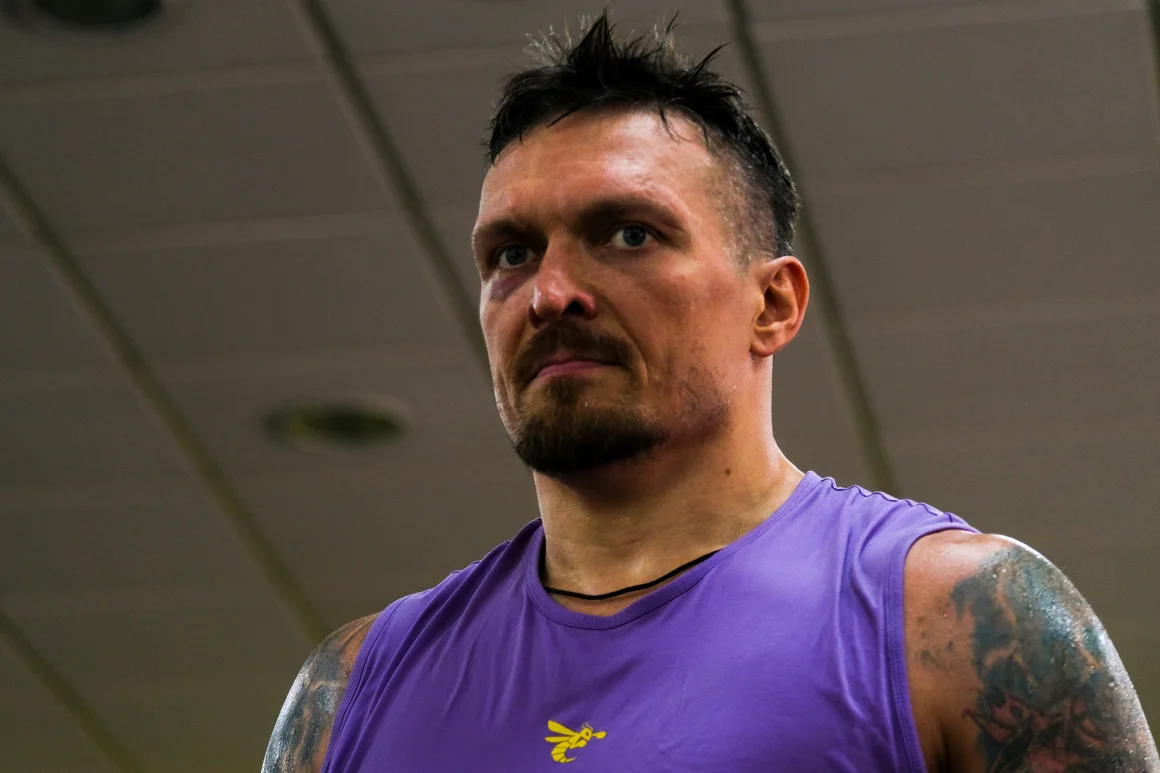Boxchampion Usyk fordert Donald Trump auf, eine Woche in der Ukraine zu verbringen – unter russischem Raketenbeschuss, um die Realität zu begreifen.