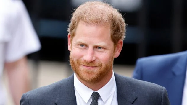 Prinz Harry wollte seinen Nachnamen in Spencer ändern, doch rechtliche und dynastische Einschränkungen machten dies unmöglich. Details aus verlässlichen Quellen.