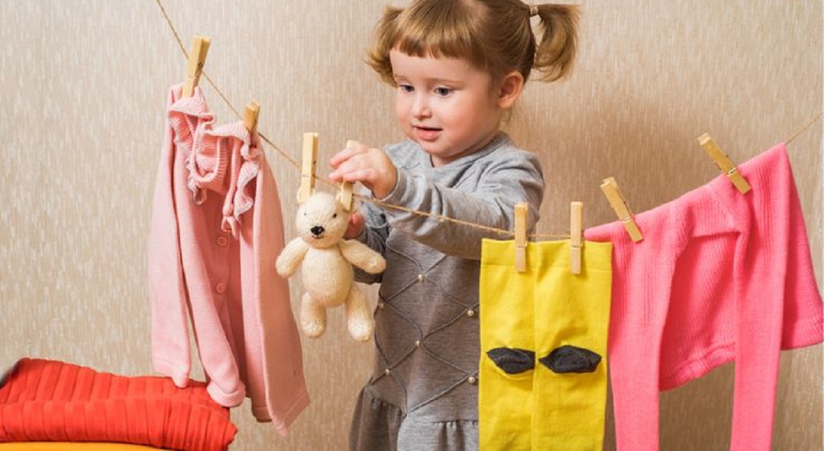 Wie man Kindern im Alter von 3–6 Jahren Selbstständigkeit beibringt: Tipps für Eltern, um nicht alles für das Kind zu tun und seine Entwicklung zu fördern.