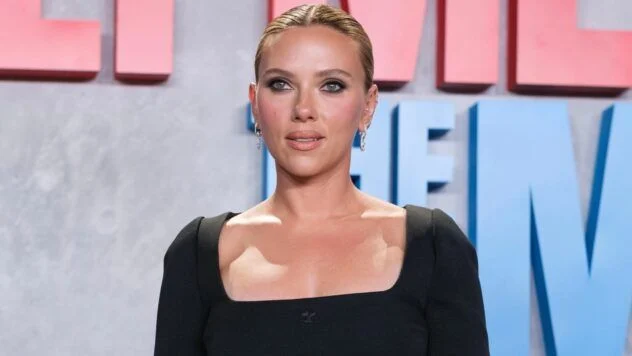 Scarlett Johansson führt mit 14,8 Mrd. USD Einnahmen die Liste der erfolgreichsten Hollywood-Schauspieler an. Ihr Erfolg basiert vor allem auf Marvel-Filmen.
