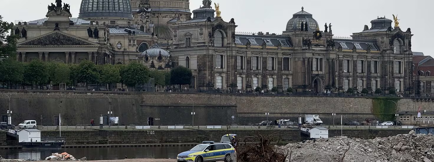 Entdeckung einer Bombe in Dresden: 17.000 Menschen müssen evakuiert werden, da der Blindgänger aus dem Zweiten Weltkrieg entschärft werden muss. Details zur Evakuierung.