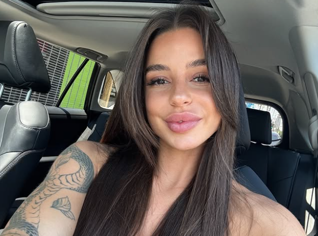 Sonya Jess, bekannt als Sofiya Prots, ist eine erfolgreiche Geschäftsfrau, die ihre Karriere auf OnlyFans zu einem internationalen Business umgewandelt hat