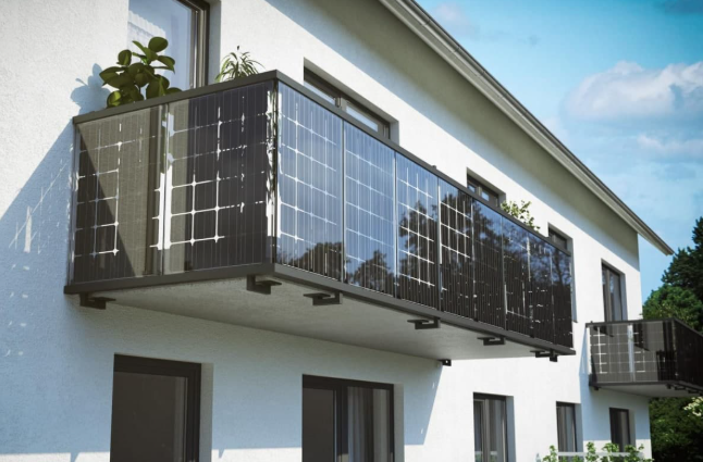Sonne auf Ihrem Balkon: Ein praktischer Leitfaden zur Energieeffizienz für Stadtbewohner