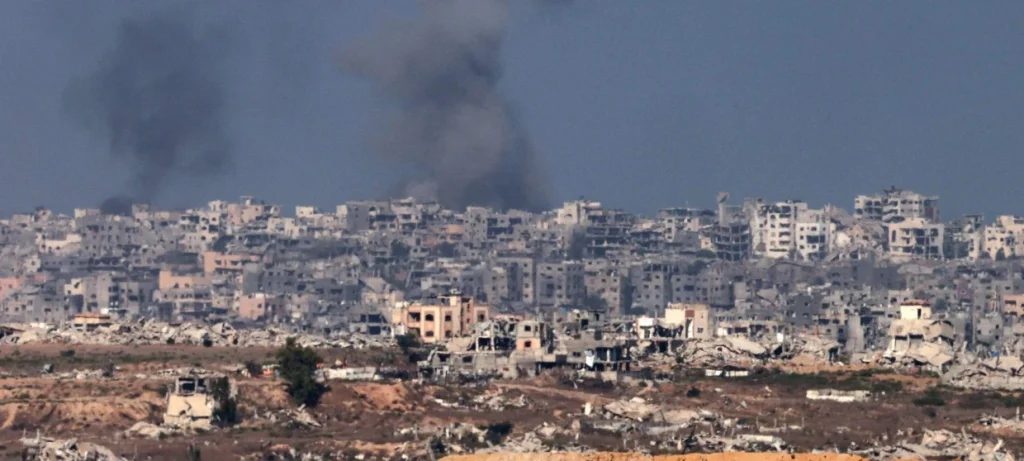 Israel startet Bodenoffensive in Gaza: Luftangriffe, Panzer und Artillerie. Hamas hält Geiseln fest und nutzt sie laut Armee als Schutzschilde.
