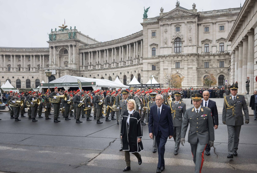 Nationalfeiertag Österreich 2025: Alle Infos zu Veranstaltungen, Traditionen, offiziellen Feiern und Grüße am 26. Oktober