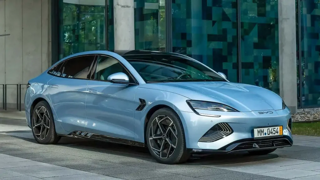 BYD startet kräftige Novemberrabatte bis zu 18.010 Euro auf Seal, Tang und weitere Modelle. Die Aktion läuft bis Monatsende und bietet neue attraktive Preise