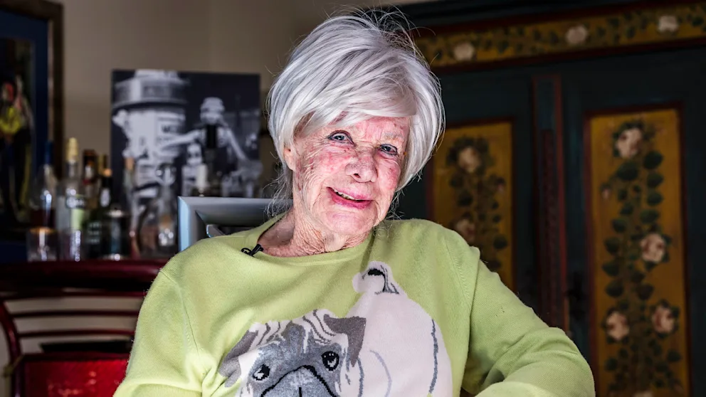 Ingrid van Bergen: Die Filmikone, die erblindete – und nicht klagt Filmlegende Ingrid van Bergen ist mit 94 Jahren vollständig erblindet. Die einstige Schauspielerin lebt bescheiden, betreut von einer engen Freundin.