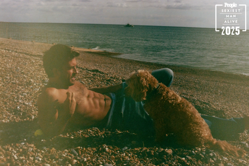 Jonathan Bailey ist der „Sexiest Man Alive“ 2025 laut People