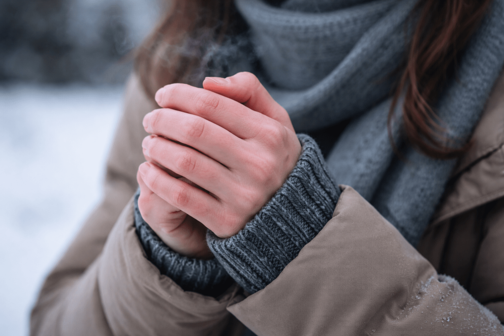 Ständig kalte Hände und taube Finger: Ursachen, Risiken und praktische Maßnahmen zur Verbesserung der Durchblutung und Gefäßfunktion