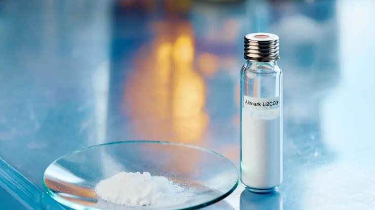 Lithiumvorkommen in den USA und Deutschland: Ein Vergleich der Größen und Perspektiven für die Akkuproduktion An der Grenze zwischen Nevada und Oregon wurde das größte Lithiumvorkommen der Welt entdeckt. Der potenzielle Wert könnte 1,5 Billionen US-Dollar erreichen und hat strategische Bedeutung