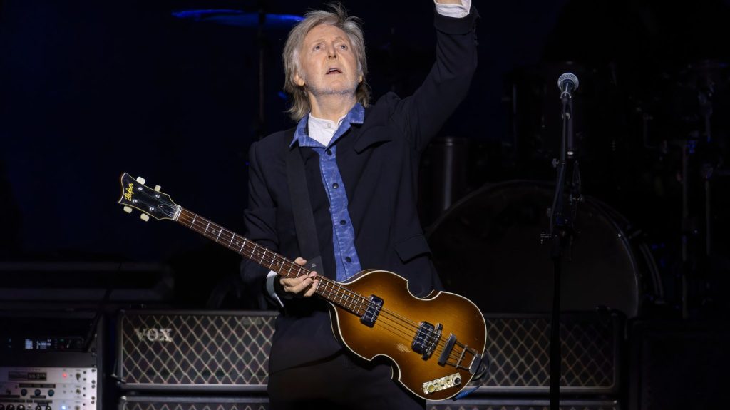 Paul McCartney äußert sich zur Insolvenz von Höfner und bekundet Solidarität mit den Mitarbeitern. Der Hersteller setzt den Betrieb fort.