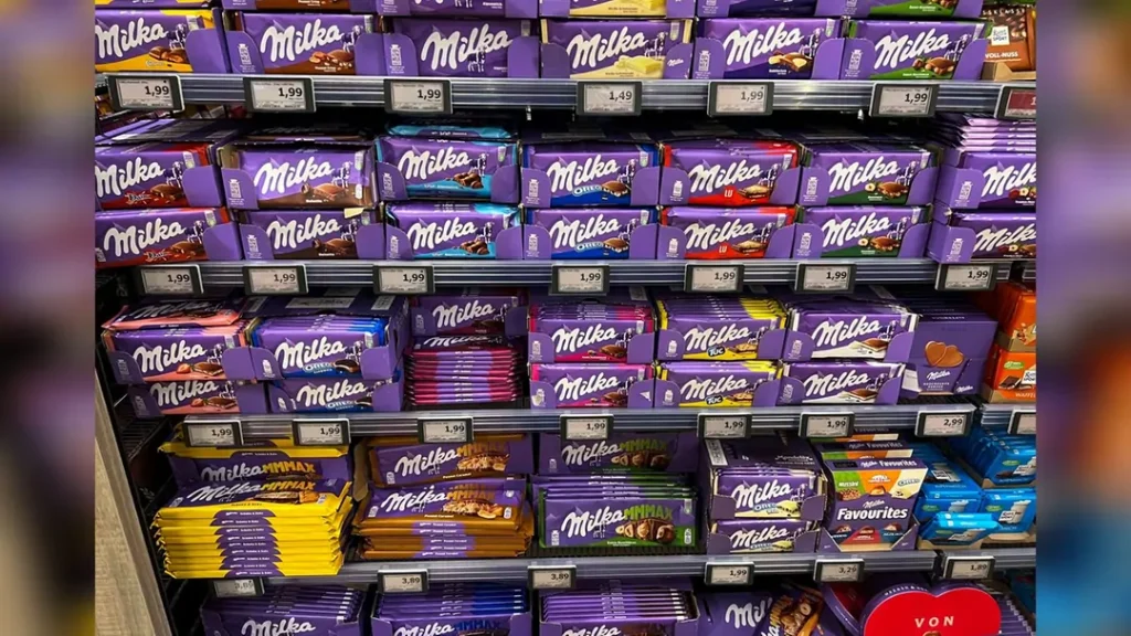 Milka wird günstiger: Aldi, Lidl und Rossmann verschärfen den Preiswettbewerb Milka-Schokolade wird deutlich günstiger: Aldi, Lidl und Rossmann starten neue Aktionen. Discounter verschärfen den Preiskampf wegen sinkender Nachfrage