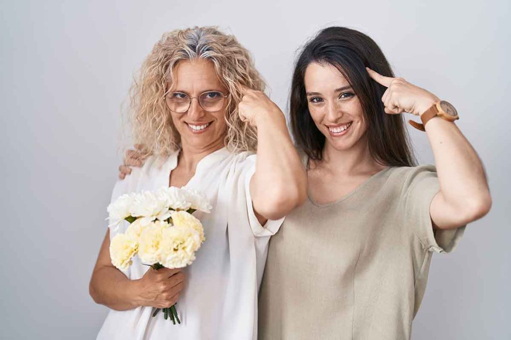 Dritte Mütterrente beschlossen: bis zu 245 Euro für zwei Kinder Die Mütterrente III ist beschlossen: bis zu 245 Euro für zwei Kinder, neue Anrechnungsregeln, Start der Zahlungen und wichtige Voraussetzungen.