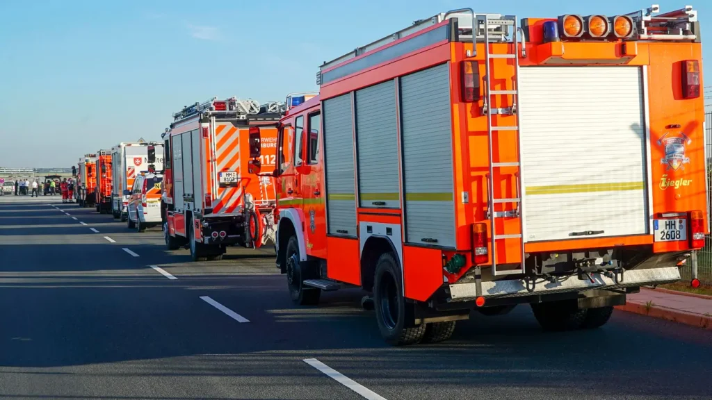 Ein Flug von TAP Air Portugal mit 103 Menschen an Bord musste nach technischen Problemen kurz nach dem Start nach Hamburg zurückkehren und notlanden