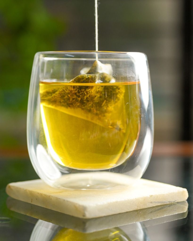 Detox-Tees: Wahrheit, Inhaltsstoffe und reale Risiken