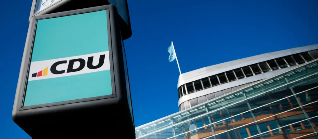 Die Debatte über Sozialreformen verschärft die Spannungen innerhalb der CDU. Umstrittene Vorschläge stoßen auf Kritik von Gewerkschaften und Ländern.