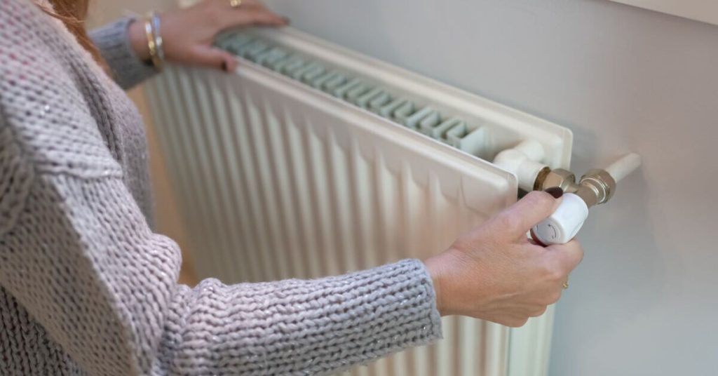 Heizkostenabrechnung prüfen: So erkennen Mieter Fehler frühzeitig