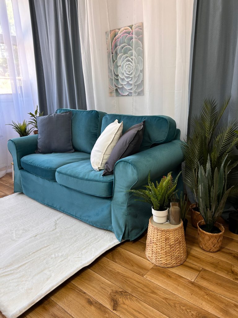 Ein neues Kapitel für dein Sofa: Stil-Upgrade ohne großen Aufwand