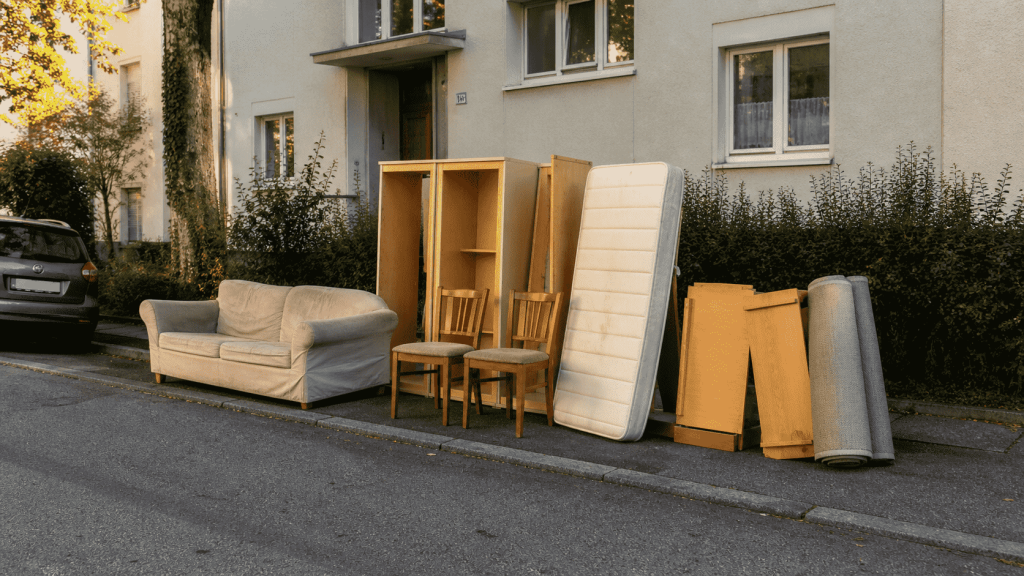Sperrmüll in Deutschland: Abholung richtig anmelden