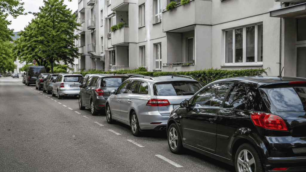 Parken im Wohngebiet: Regeln in Deutschland
