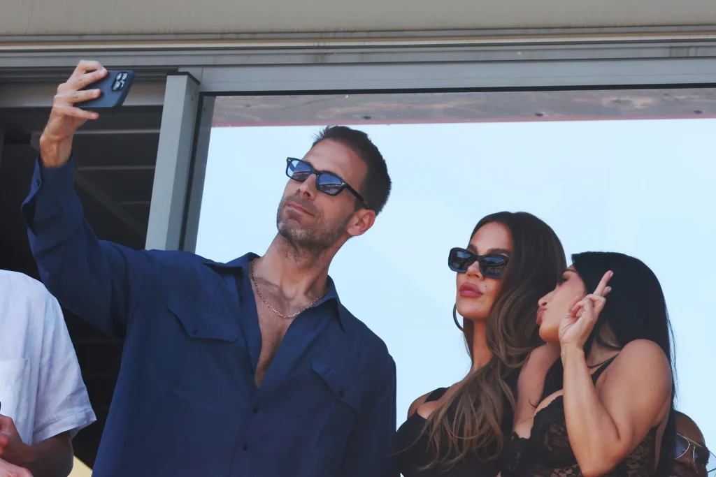 Kim Kardashian unterstützt Lewis Hamilton beim Großen Preis von Monaco 2026