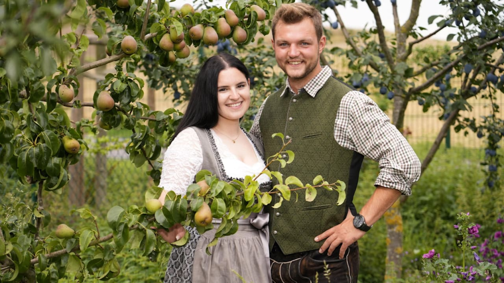 Traumpaar aus „Bauer sucht Frau“ getrennt: Michi und Valentina gehen getrennte Wege Michi und Valentina aus „Bauer sucht Frau“ haben ihre Trennung bestätigt. Die Beziehung scheiterte nach der Show an Problemen im gemeinsamen Alltag.