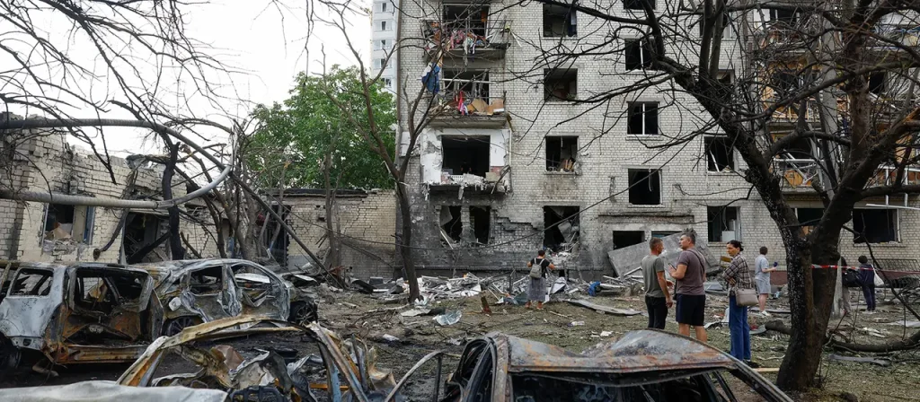 Russland griff die Ukraine mit Raketen und über 200 Drohnen an. In Kiew, Boryspil und Odessa starben zwölf Menschen, zivile Anlagen wurden beschädigt.