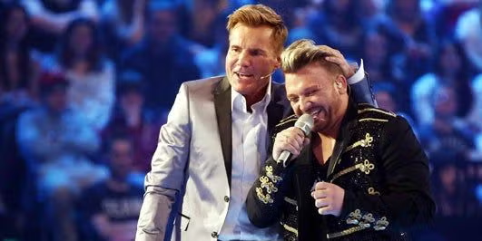 Nach DSDS-Sieg: Menowin Fröhlich blieb ohne Konzerte und Album DSDS-Sieger Menowin Fröhlich blieb ohne Konzerte und Album, trennte sich von seinem Label und plant nun mit Unterstützung von Sido einen Neustart.