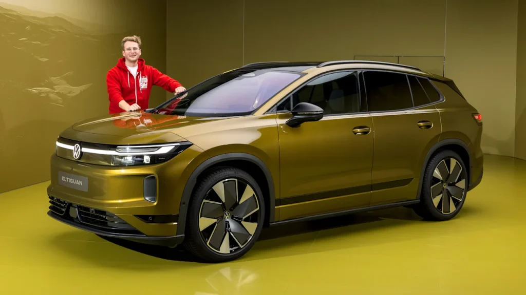 VW ersetzt ID.4 und ID.5 durch den neuen ID.Tiguan 2027. Das Elektro-SUV startet ab 42.695 Euro und bietet bis zu 600 km Reichweite sowie drei Antriebe.